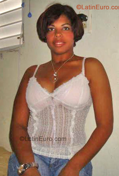 Date this cute Dominican Republic girl Gladys- from Santiago N-1365