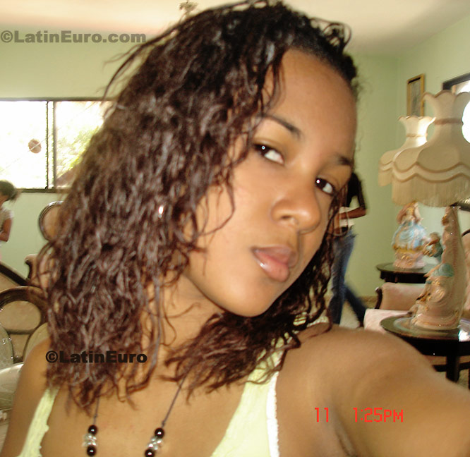 Date this exotic Dominican Republic girl Yrina from San Cristobal N-1470