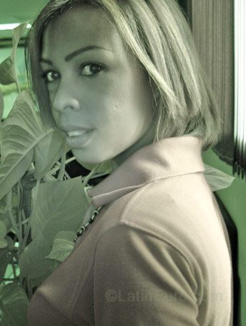 Date this fun Dominican Republic girl Maria from Santo Domingo N-1554