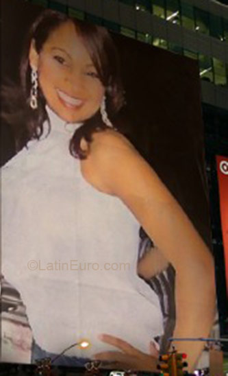 Date this pretty Dominican Republic girl Mayelin from  N-1682