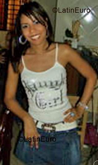 Date this delightful Any Country girl Josefina from Santo Domingo N-25