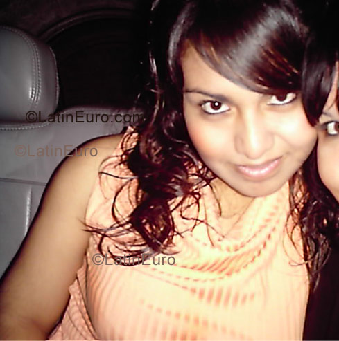 Date this delightful Any Country girl Pamela from  N-264