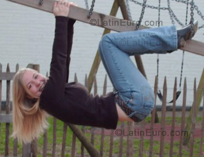 Date this fun Belgium girl Jill from  N-400