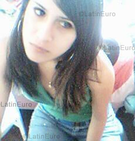 Date this good-looking Peru girl Graciela from Lima N-406