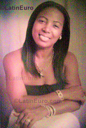 Date this tall Dominican Republic girl Maribel from Santiago N-438