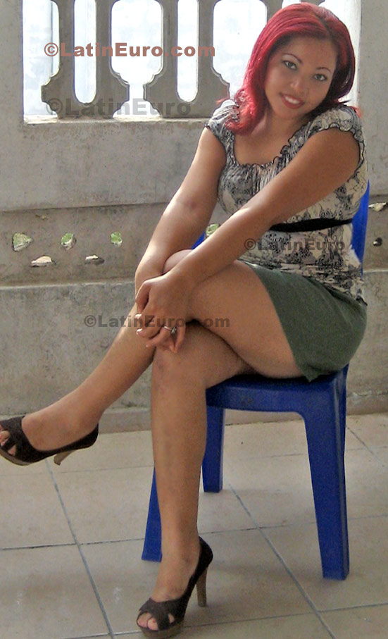 Date this good-looking Any Country girl Sheyli from  N-472