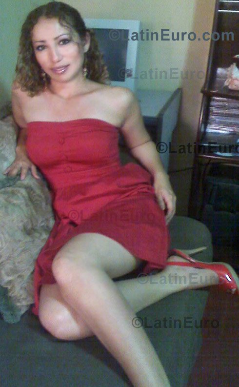 Date this voluptuous Honduras girl Eugenia from  N-518
