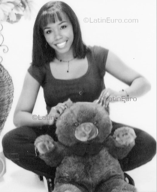 Date this gorgeous Dominican Republic girl Ashanty from Santo Domingo N-54