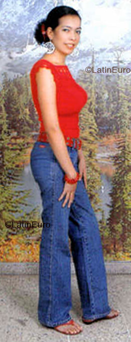 Date this cute Dominican Republic girl Alejandrina from Santo Domingo N-55