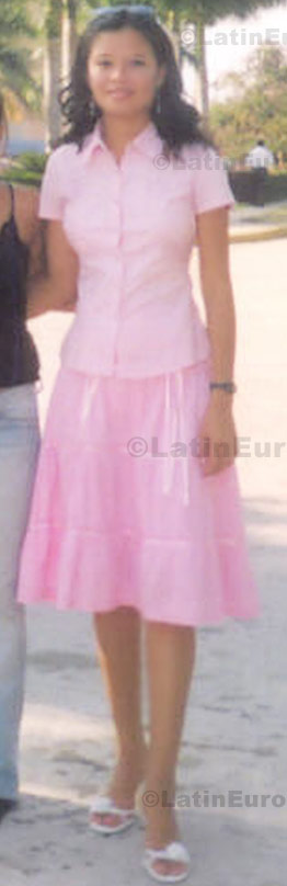 Date this hard body Mexico girl Viviana from Petatlan N-657