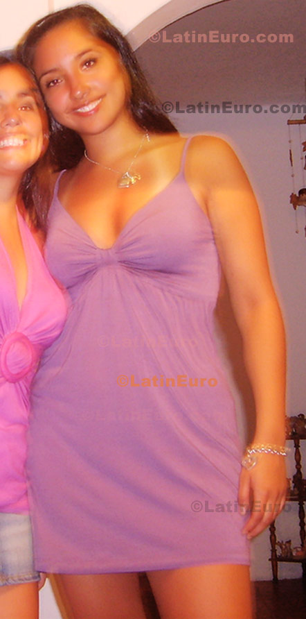 Date this funny Peru girl Carla from Lima N-837