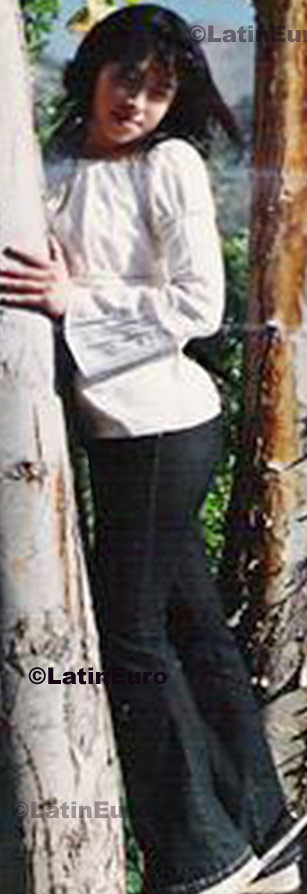 Date this foxy Peru girl Mirtha from Tarma N-882