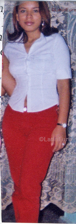 Date this delightful Honduras girl Fanny from San Pedro Sula N1041