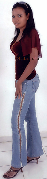 Date this exotic Dominican Republic girl Anny from Santiago N1047