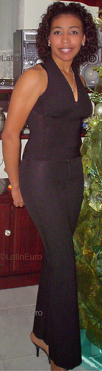 Date this lovely Dominican Republic girl Jessica from San Cristobal N1202