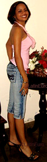 Date this hot Dominican Republic girl Leiby from Bonao N1235