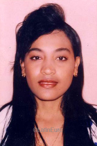 Date this exotic Dominican Republic girl Loris from Santo Domingo N1275