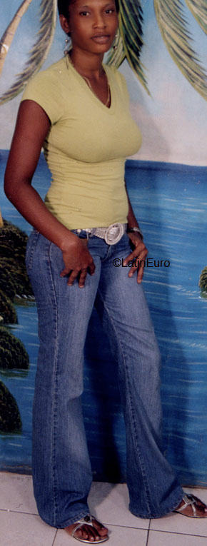 Date this pretty Jamaica girl Betricia from Kingston N1396