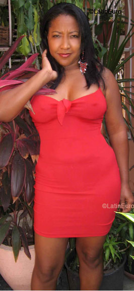 Date this happy Dominican Republic girl Maria from  N1484