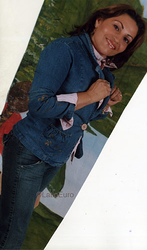 Date this stunning Venezuela girl Zoraya from  N1709