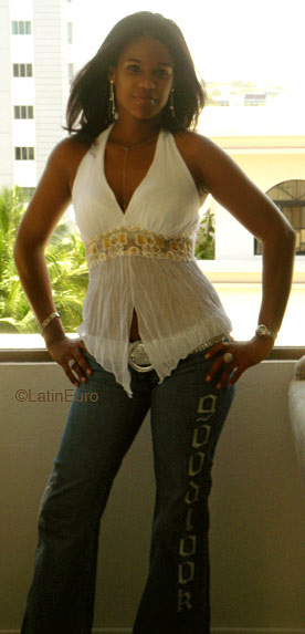 Date this tall Dominican Republic girl Yisel from San Cristobal N1714