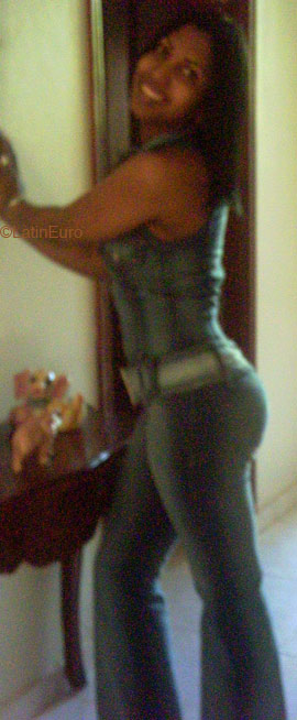 Date this delightful Dominican Republic girl Santa from San Cristobal N-675