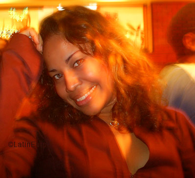 Date this foxy Dominican Republic girl Aryal from Santo Domingo N2068