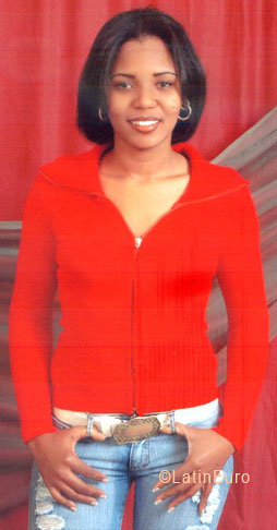 Date this nice looking Dominican Republic girl Marisol from  N2110