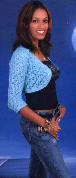 Date this hard body Colombia girl Jessica from Bogota N2122