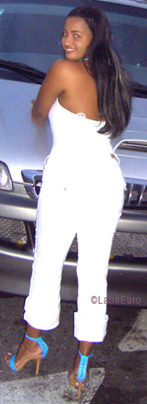 Date this happy Dominican Republic girl Alicia from Puerto Plata N2182