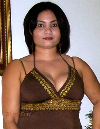 Date this cute Dominican Republic girl Rosa from Bani N2194