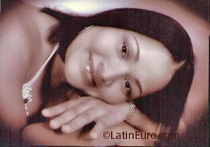 Date this passionate Dominican Republic girl Martina from San Pedro de Macoris N220