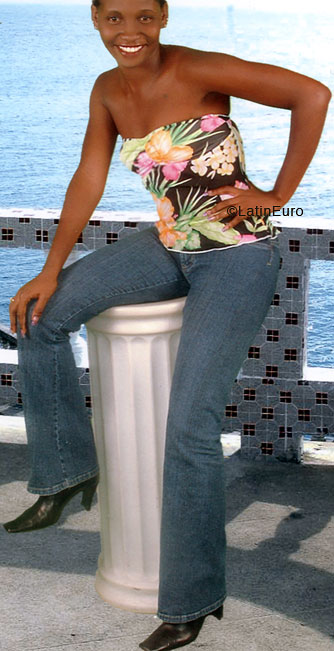 Date this gorgeous Jamaica girl Keresha from  N2305