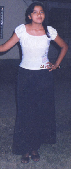 Date this pretty Honduras girl Melissa from Yoro N2512