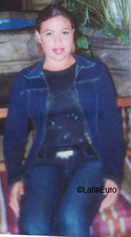 Date this athletic Dominican Republic girl Maria from  N2546