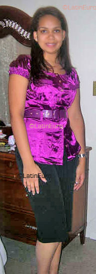 Date this good-looking Any Country girl Estivalys from  N255