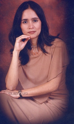 Date this voluptuous Honduras girl Rosa from  N2550