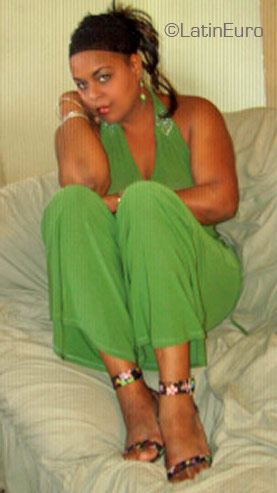 Date this stunning Dominican Republic girl Sardis from San Cristobal N265