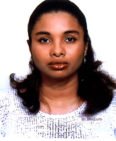 Date this tall Panama girl Irma from  N2741