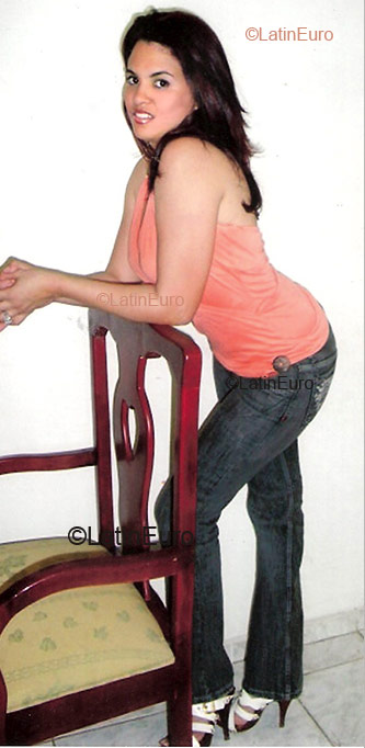 Date this exotic Dominican Republic girl Danyeli from Santiago N297
