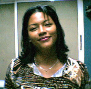 Date this sultry Dominican Republic girl Glenis from Santo Domingo N2999