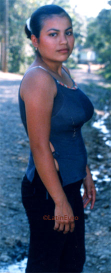 Date this hot Honduras girl Maria from San Pedro Sula N3002