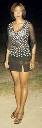 Date this voluptuous Any Country girl Rosy from  N3226