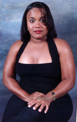 Date this voluptuous Dominican Republic girl Yudelkis from  N3375