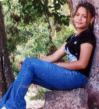 Date this delightful Honduras girl Liliana from San Pedro Sula N3393