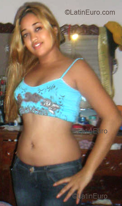 Date this nice looking Any Country girl Vianka- from  N438