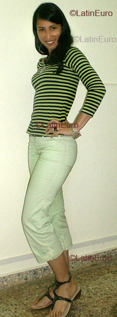 Date this exotic Any Country girl Milli from Santo Domingo N5