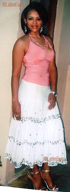 Date this lovely Any Country girl Raysa from  N644