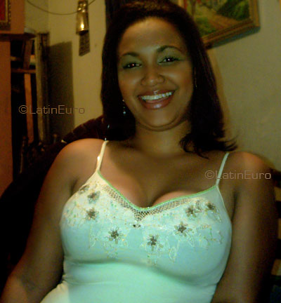 Date this cute Dominican Republic girl Michel from Santiago N798