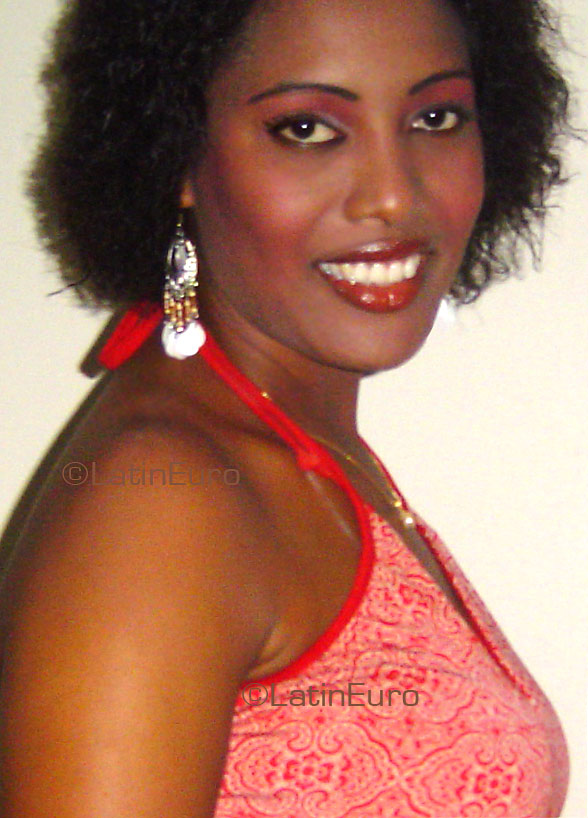 Date this exotic Dominican Republic girl Clarivel from Santo Domingo N817